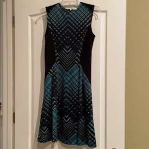 Green and black dress size 4